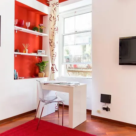 Perla - Cozy Apartment In Piazza Navona Rome Exterior photo
