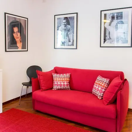 Perla - Cozy Apartment In Piazza Navona Rome Exterior photo